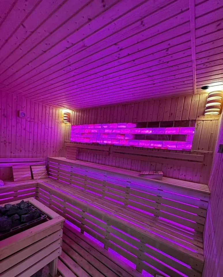 Hanul Domnesc Imperial Hotel & Spa Călan Eksteriør bilde