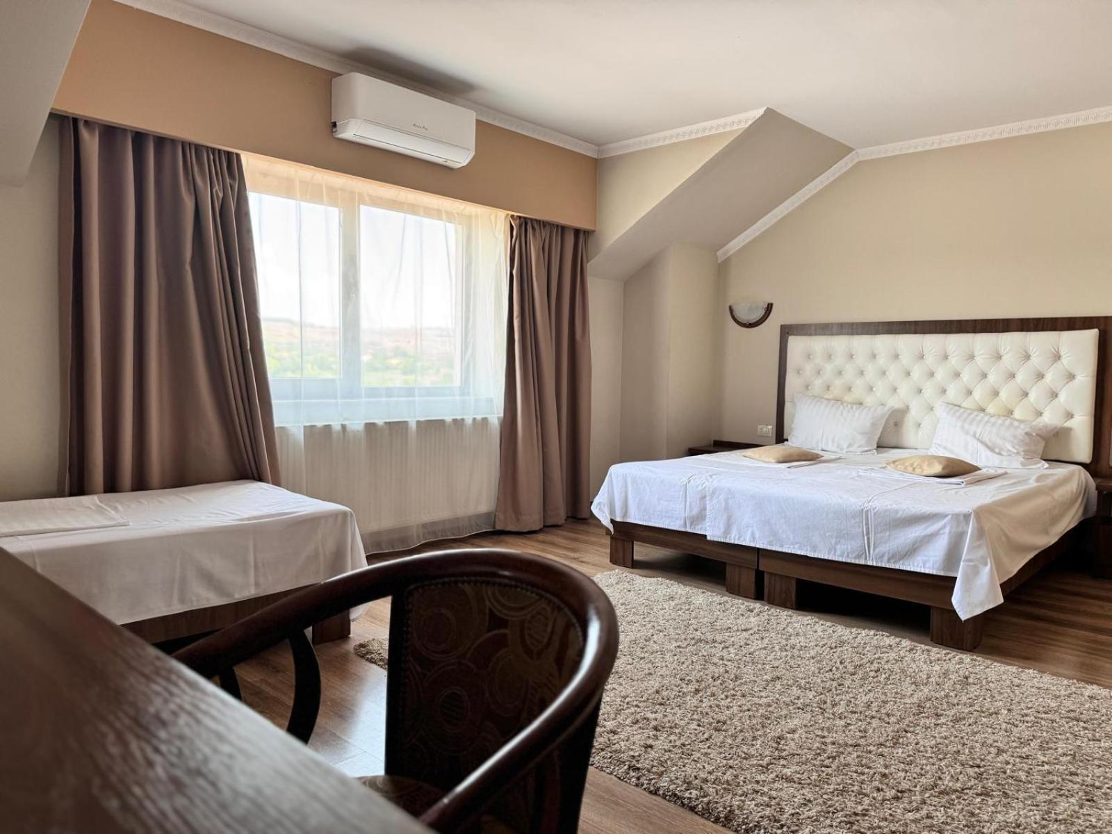 Hanul Domnesc Imperial Hotel & Spa Călan Eksteriør bilde