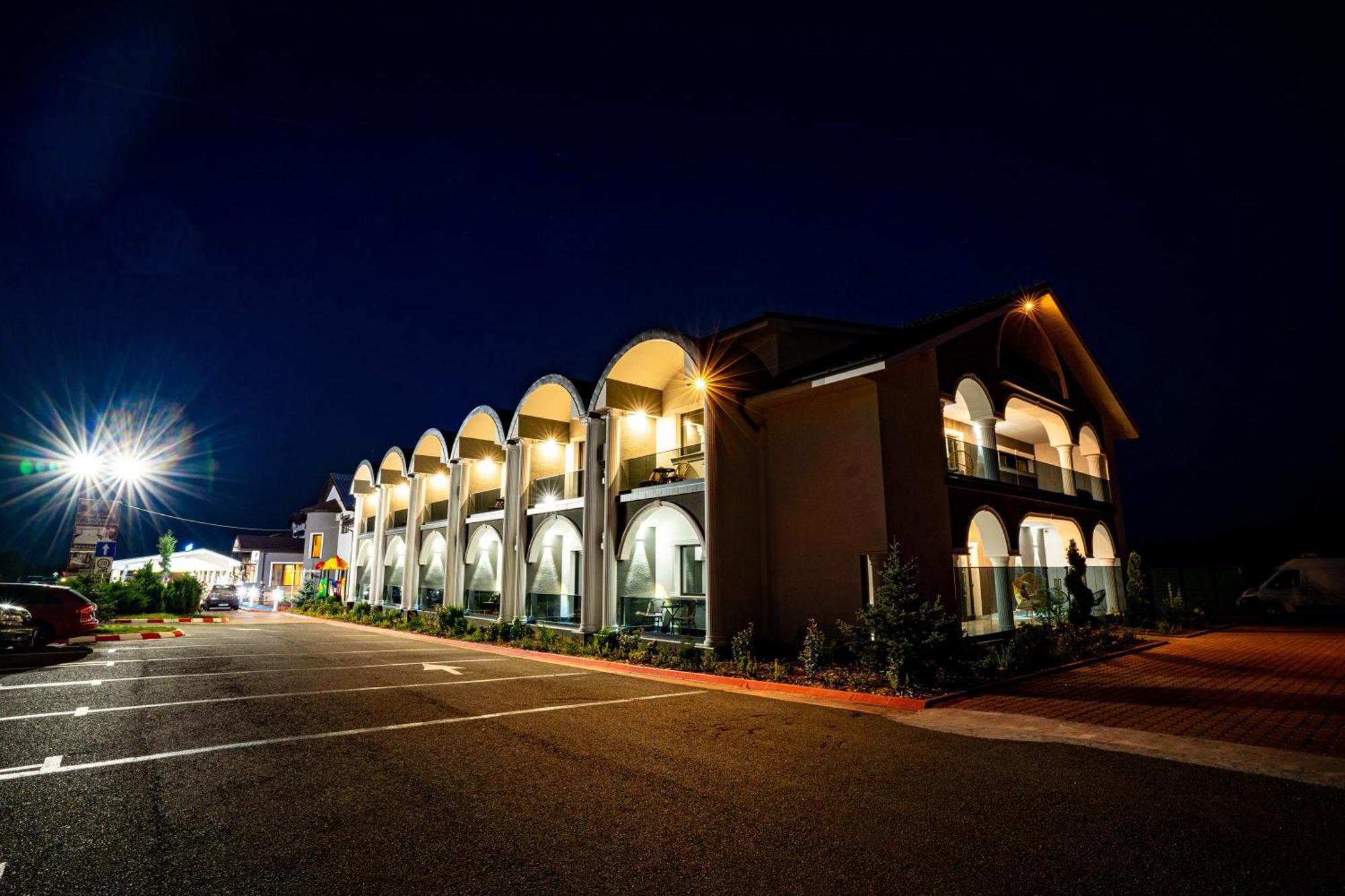 Hanul Domnesc Imperial Hotel & Spa Călan Eksteriør bilde