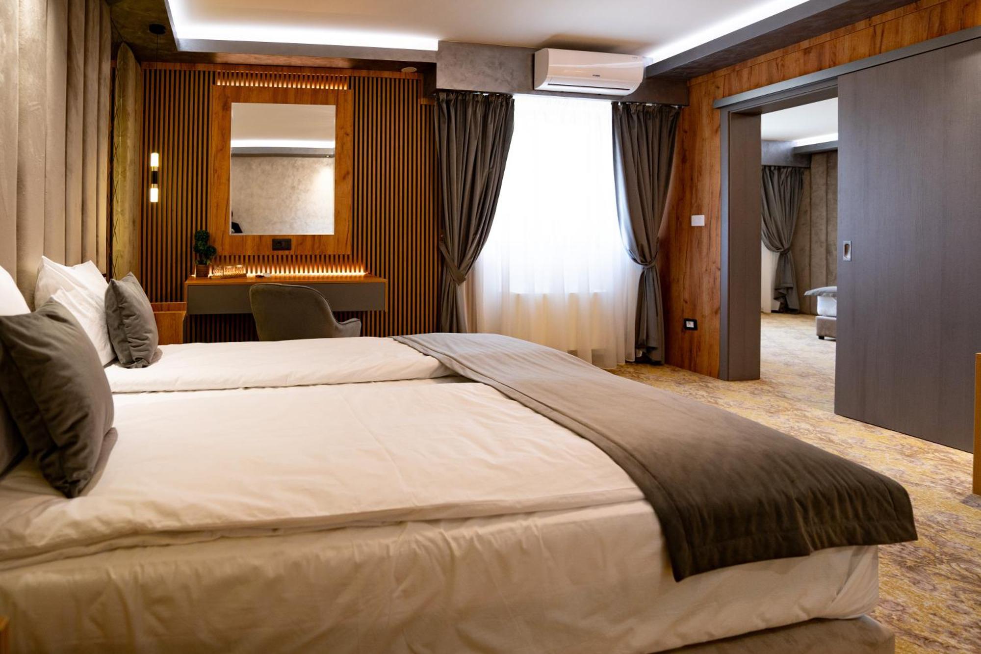 Hanul Domnesc Imperial Hotel & Spa Călan Eksteriør bilde